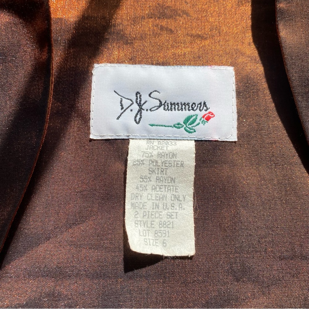 Vintage Iridescent Embroidered Blazer Jacket Women’s D.J. Size 6 NWT Whimsigoth - Picture 5 of 10
